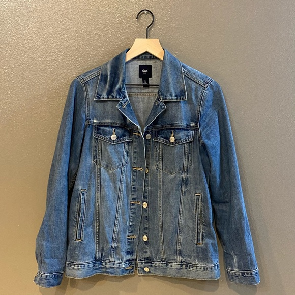 Gap Distressed Oversized Icon Denim 
